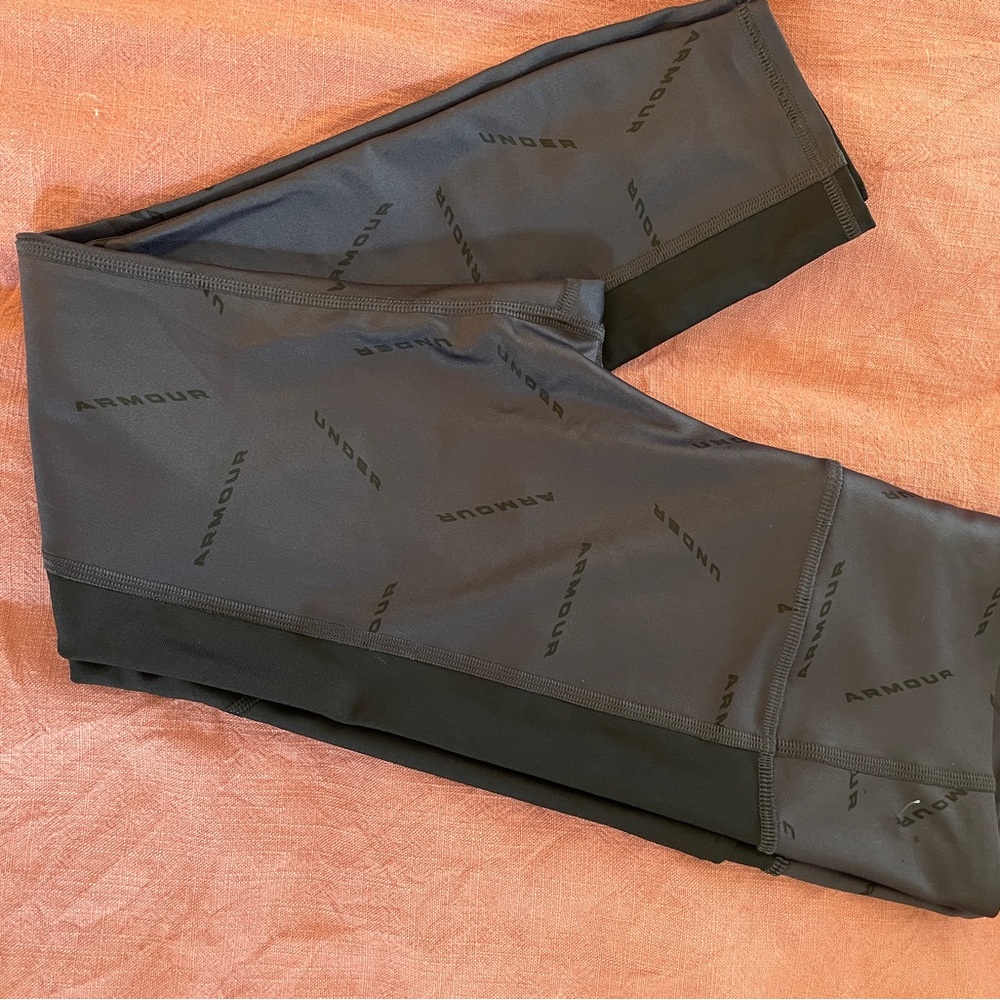 Under Armour Women’s  Black Pants